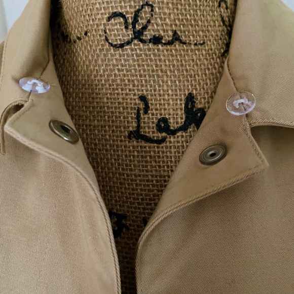 Child's Khaki Trench Coat, Jacket. Uncle Cotton, S. 6-7, Like New - Picture 5 of 14